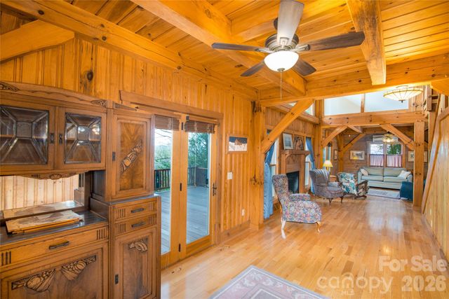 1602 Forest Run Road, Whittier, NC 28789