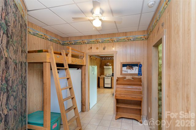 1602 Forest Run Road, Whittier, NC 28789