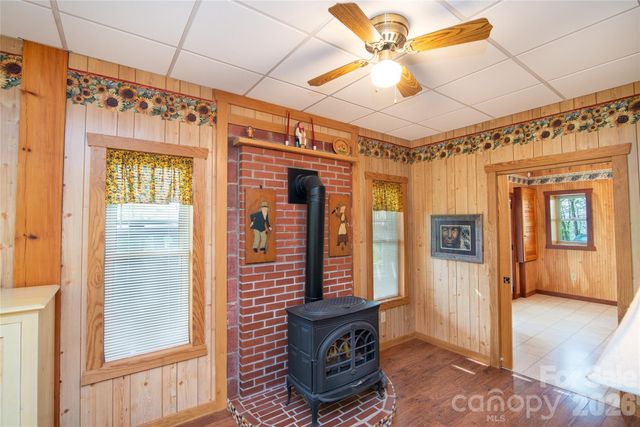 1602 Forest Run Road, Whittier, NC 28789