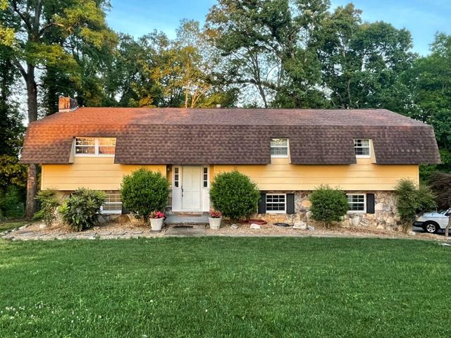 2210 Haven Crest Drive, Chattanooga, TN 37421