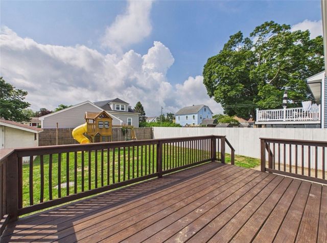 89 Sharon Street, Cranston, RI 02910