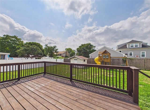 89 Sharon Street, Cranston, RI 02910