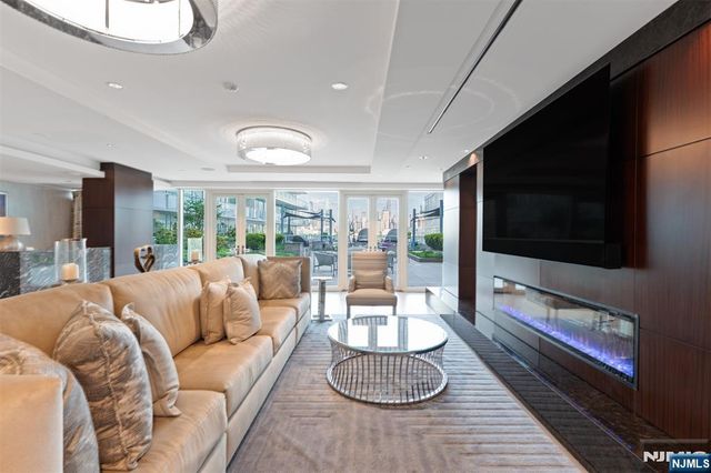 800 Ave At Port Imperial Boulevard 920, Weehawken, NJ 07086