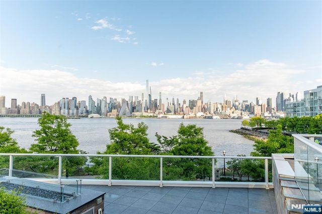 800 Ave At Port Imperial Boulevard 920, Weehawken, NJ 07086