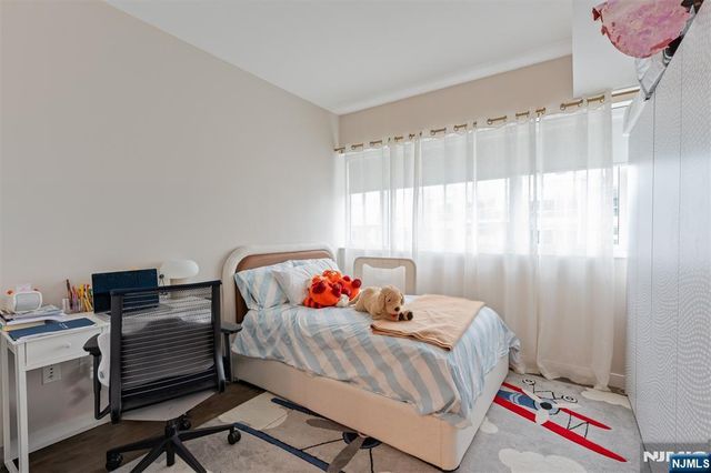 800 Ave At Port Imperial Boulevard 920, Weehawken, NJ 07086
