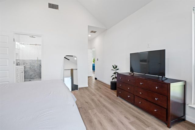 503 W Martin Luther King Jr BLVD, Taylor, TX 76574