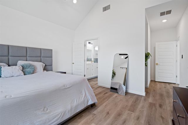 503 W Martin Luther King Jr BLVD, Taylor, TX 76574