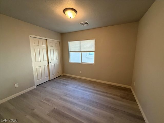 6055 Montana Peak Avenue, Las Vegas, NV 89139