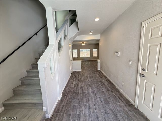 6055 Montana Peak Avenue, Las Vegas, NV 89139