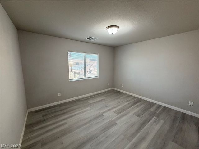 6055 Montana Peak Avenue, Las Vegas, NV 89139