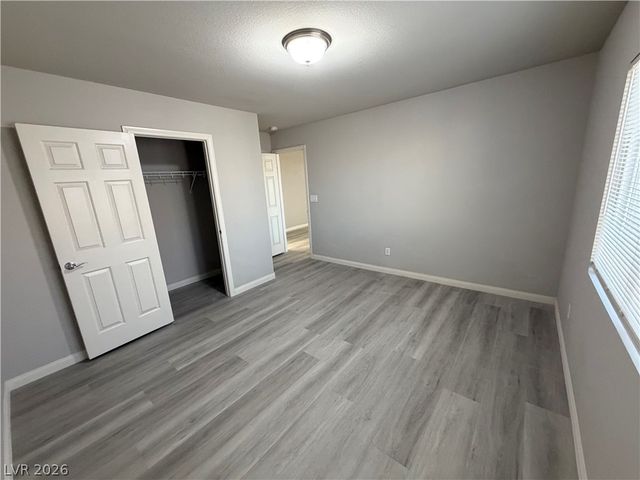 6055 Montana Peak Avenue, Las Vegas, NV 89139