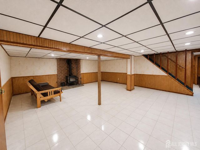 41 Edgewood Avenue, Colonia, NJ 07067