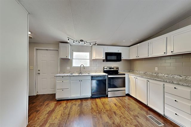 16206 Evergreen Timbers, Magnolia, TX 77355