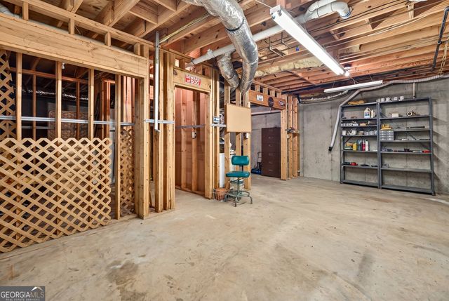 180 Canal Place, Fayetteville, GA 30215