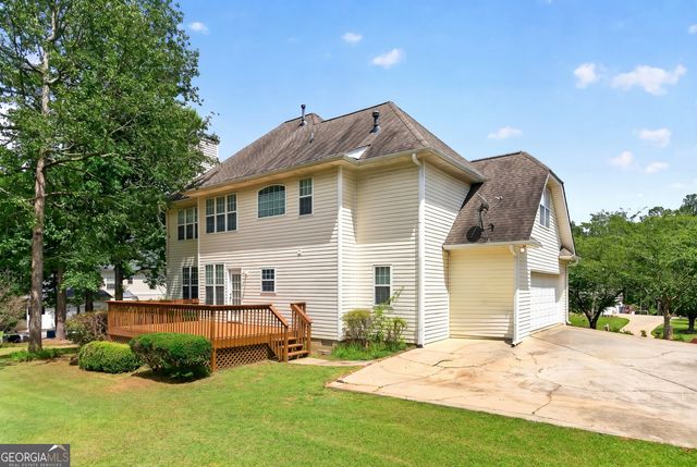 180 Canal Place, Fayetteville, GA 30215