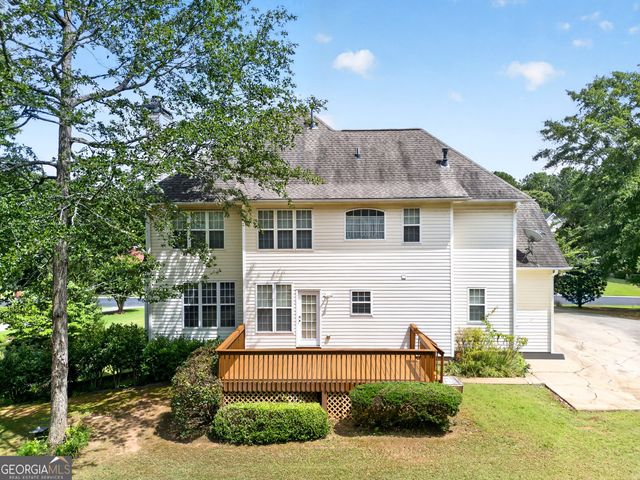 180 Canal Place, Fayetteville, GA 30215