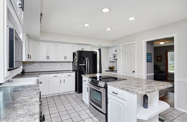 1105 58th Street, West Des Moines, IA 50266
