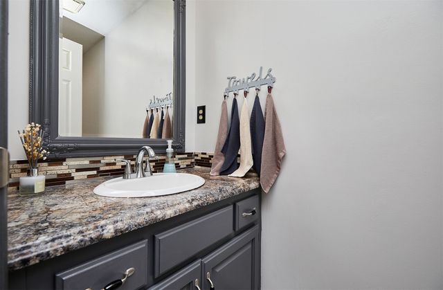 1105 58th Street, West Des Moines, IA 50266