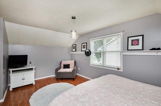 1105 58th Street, West Des Moines, IA 50266