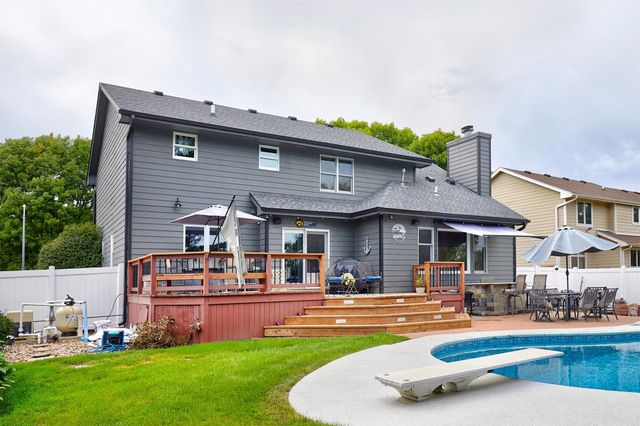 1105 58th Street, West Des Moines, IA 50266