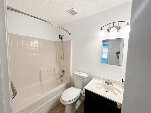 1600 Fieldstone Drive, Little Elm, TX 75068