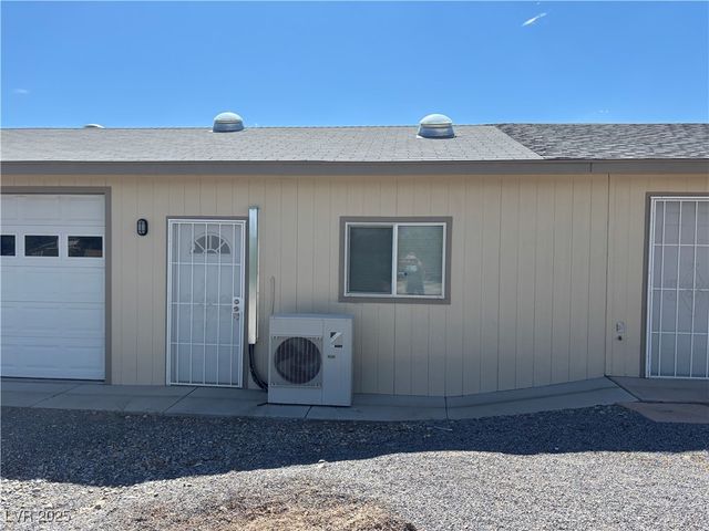 1371 West Basin Avenue, Pahrump, NV 89060