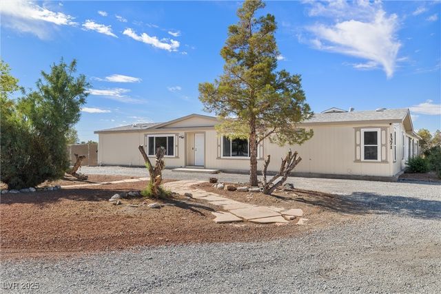 1371 West Basin Avenue, Pahrump, NV 89060