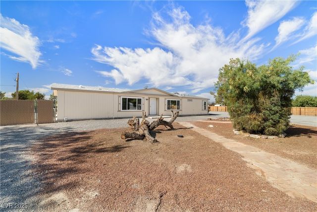 1371 West Basin Avenue, Pahrump, NV 89060