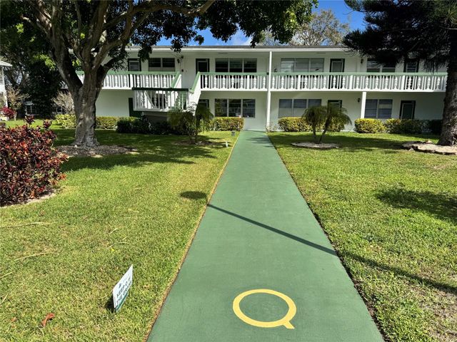 304 Oakridge Q 304, Deerfield Beach, FL 33442