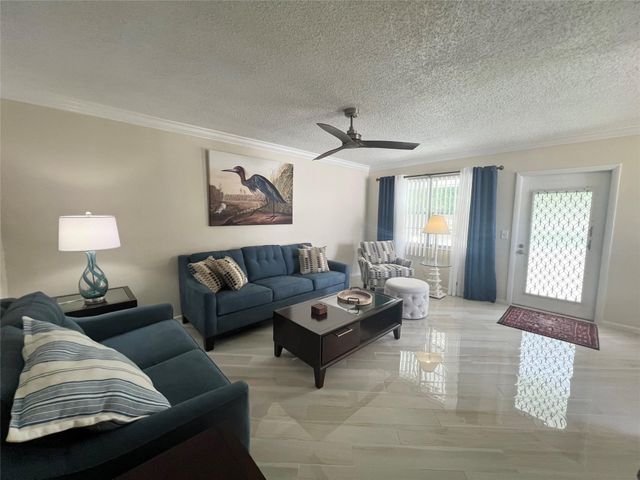 304 Oakridge Q 304, Deerfield Beach, FL 33442