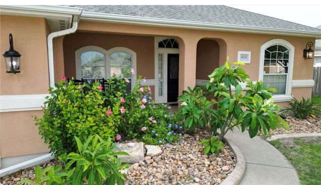 3829 Greystone Dr, Corpus Christi, TX 78414