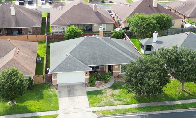 3829 Greystone Dr, Corpus Christi, TX 78414