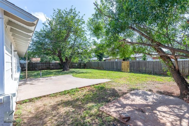 2926 Wenwood Road, Abilene, TX 79606