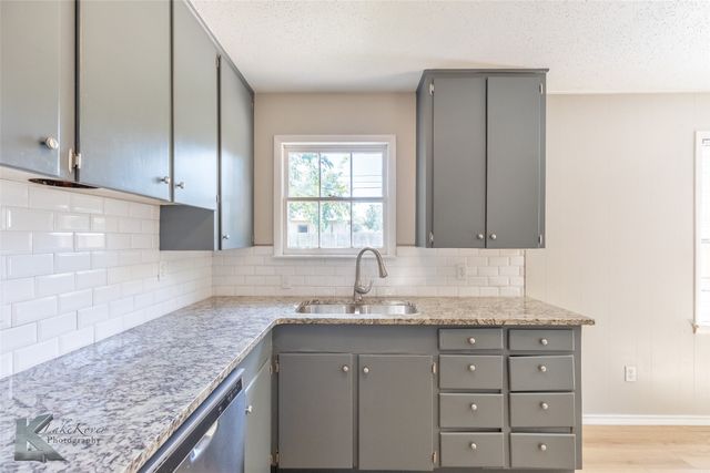 2926 Wenwood Road, Abilene, TX 79606
