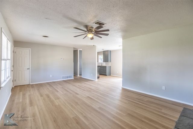 2926 Wenwood Road, Abilene, TX 79606