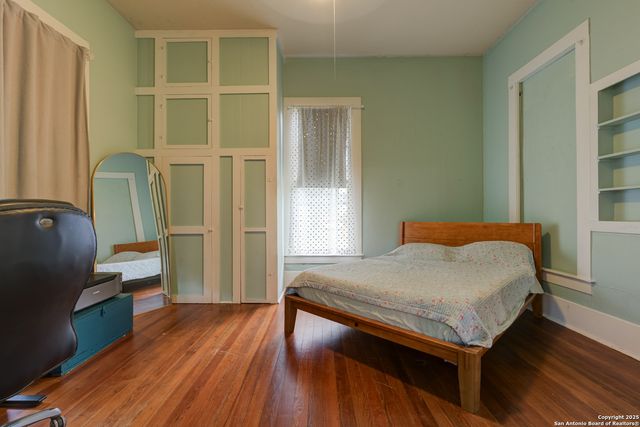 529 Mason St, San Antonio, TX 78208