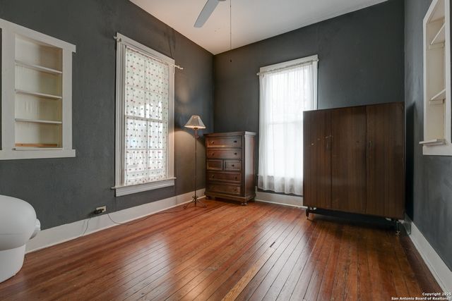 529 Mason St, San Antonio, TX 78208