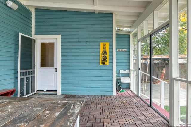 529 Mason St, San Antonio, TX 78208