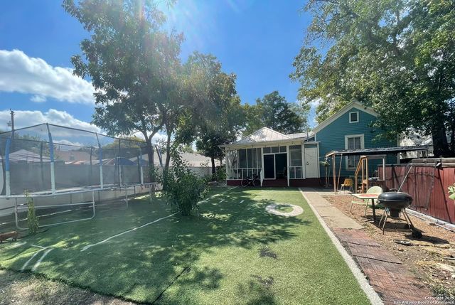 529 Mason St, San Antonio, TX 78208