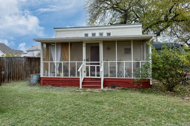 529 Mason St, San Antonio, TX 78208
