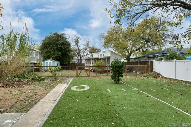 529 Mason St, San Antonio, TX 78208