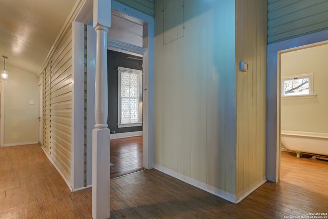 529 Mason St, San Antonio, TX 78208