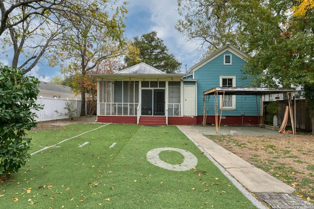 529 Mason St, San Antonio, TX 78208