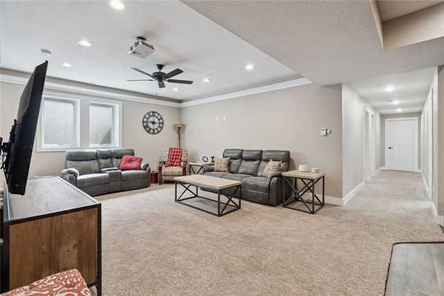 2210 SW 17th Street, Ankeny, IA 50023