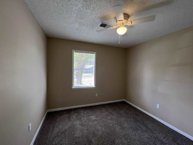 5170 BROKEN OAK DR, Memphis, TN 38127