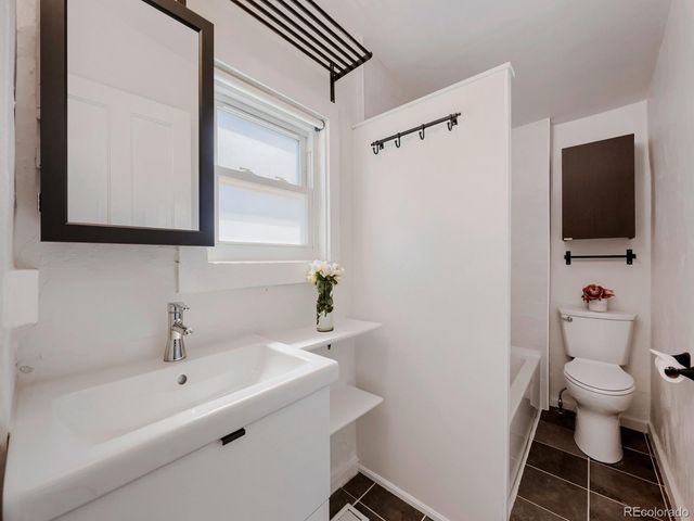 2730 W 45th Avenue, Denver, CO 80211