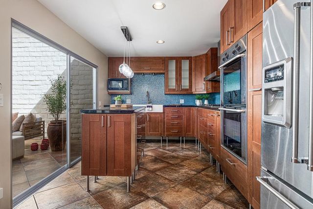 1316 W Primavera Drive, Palm Springs, CA 92264