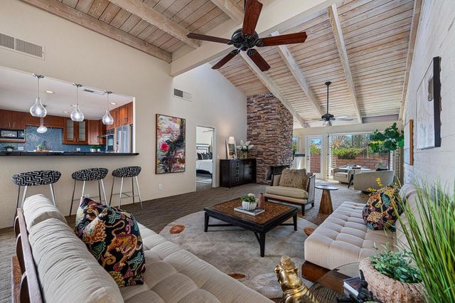 1316 W Primavera Drive, Palm Springs, CA 92264