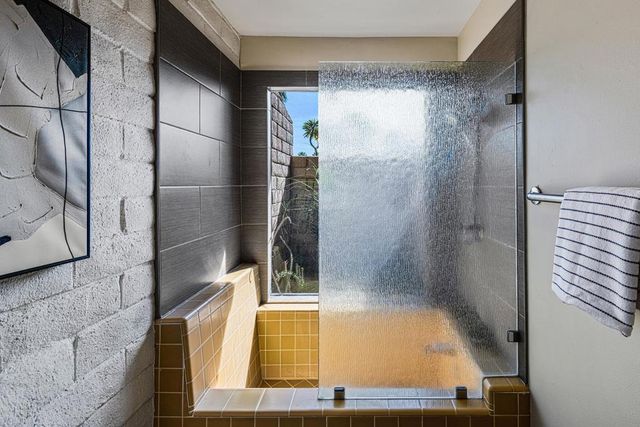 1316 W Primavera Drive, Palm Springs, CA 92264