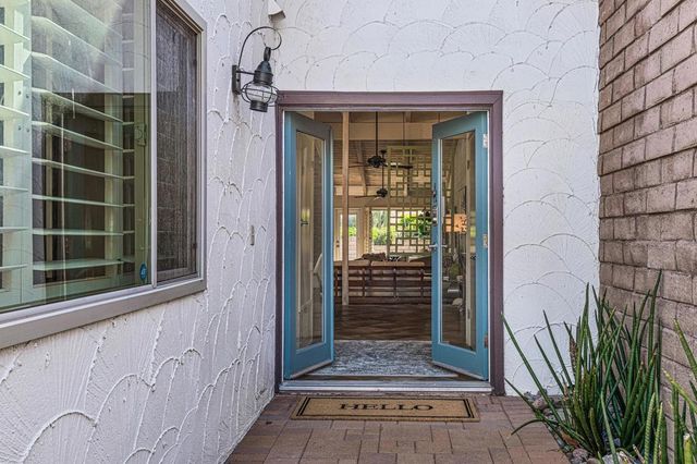 1316 W Primavera Drive, Palm Springs, CA 92264